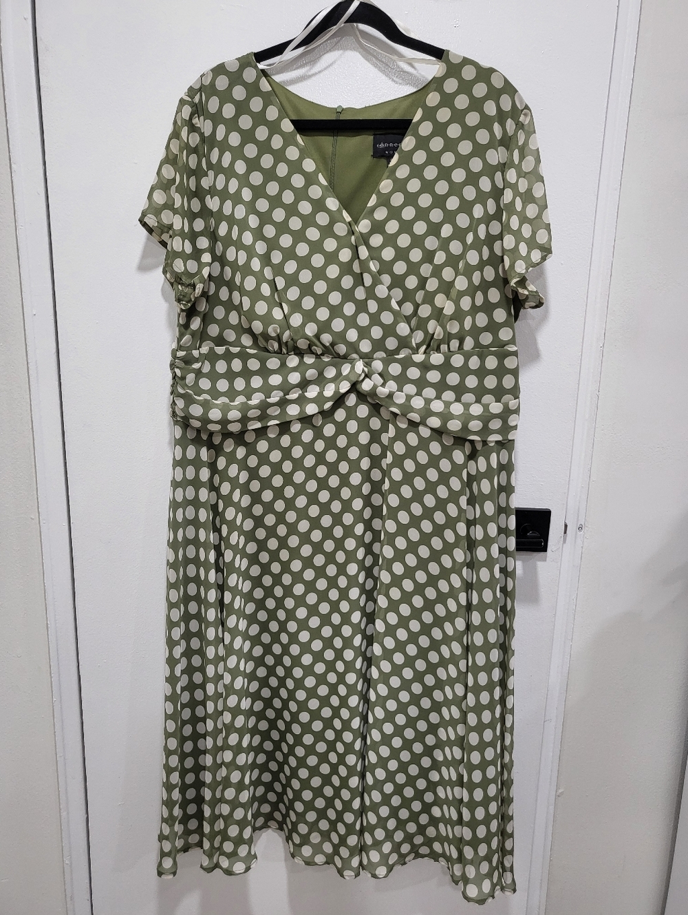Connected Woman Green & White Polka Dot Maxi Dress - Size 20W (Plus)